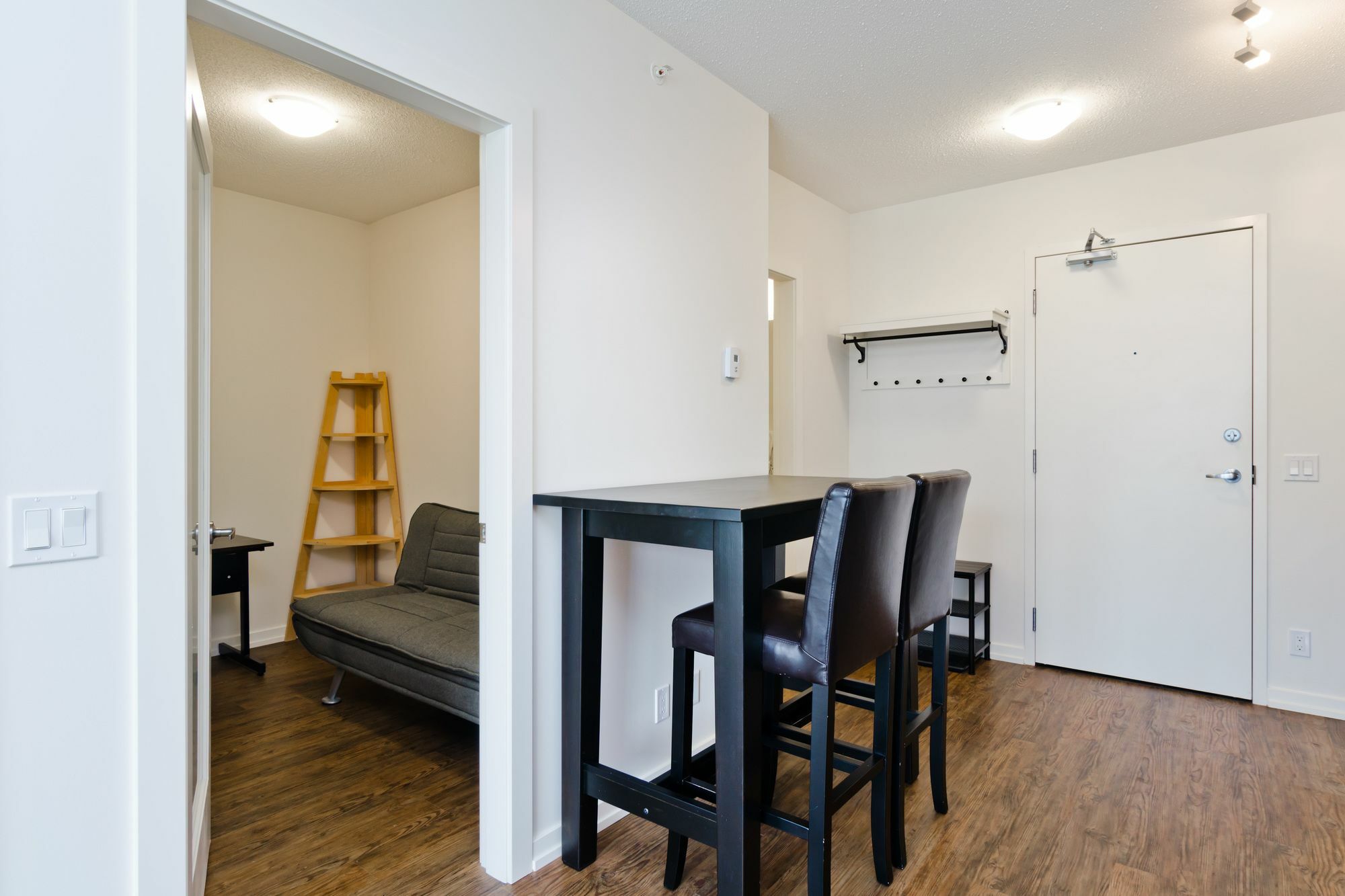 Suite Digs N3 Calgary Exterior photo